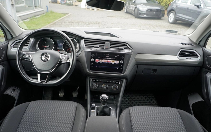 Volkswagen Tiguan Allspace cena 99900 przebieg: 90500, rok produkcji 2017 z Łódź małe 667